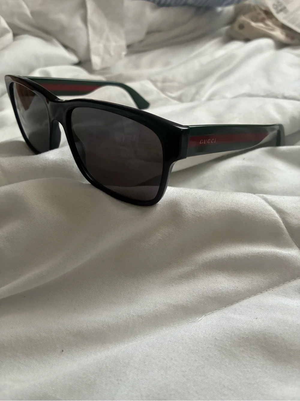 Gucci Black Rectangular Sunglasses with Green/Red Temple Tips